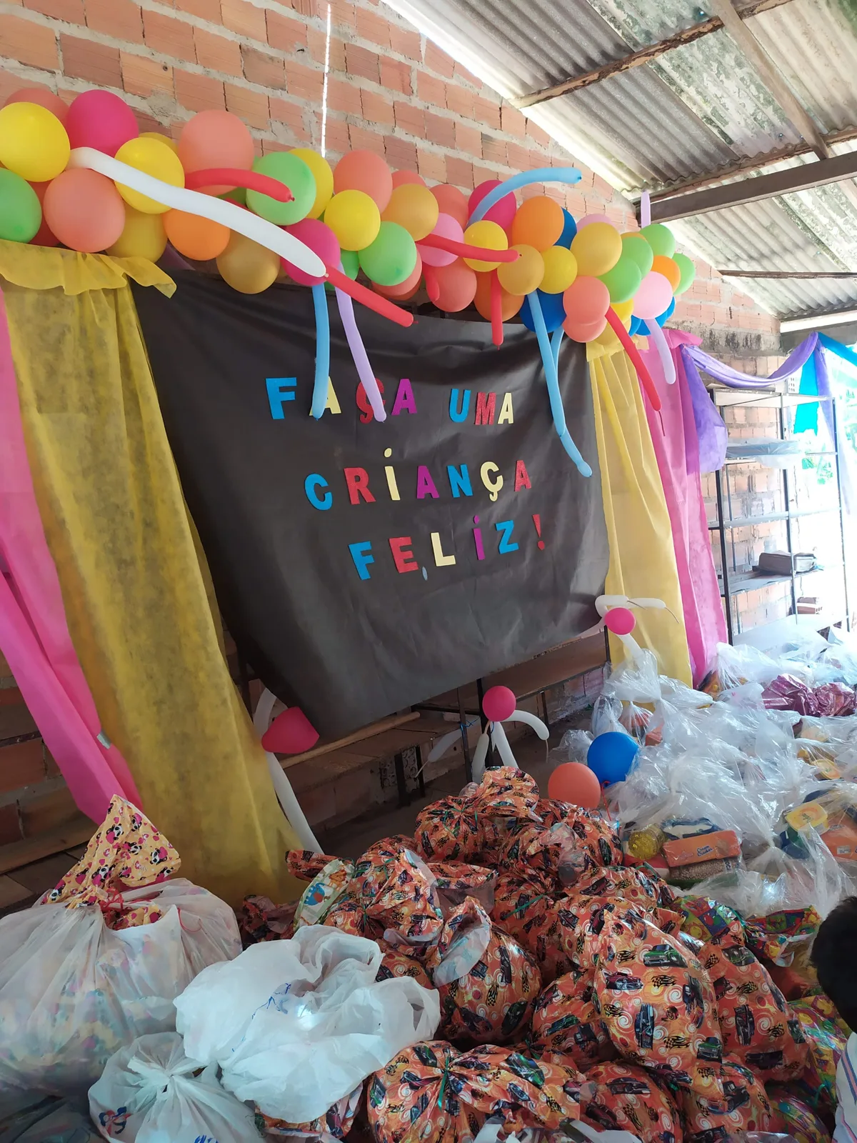 Projeto Faça uma Criança Feliz